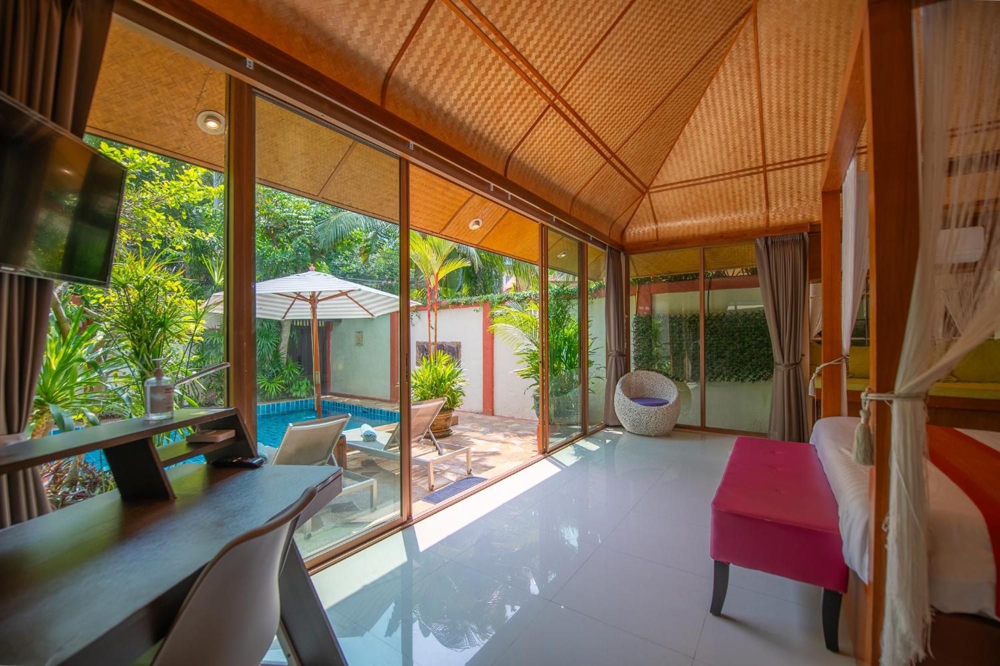Pattaya Bungalow Iii, Totally Private Pool Exterior photo